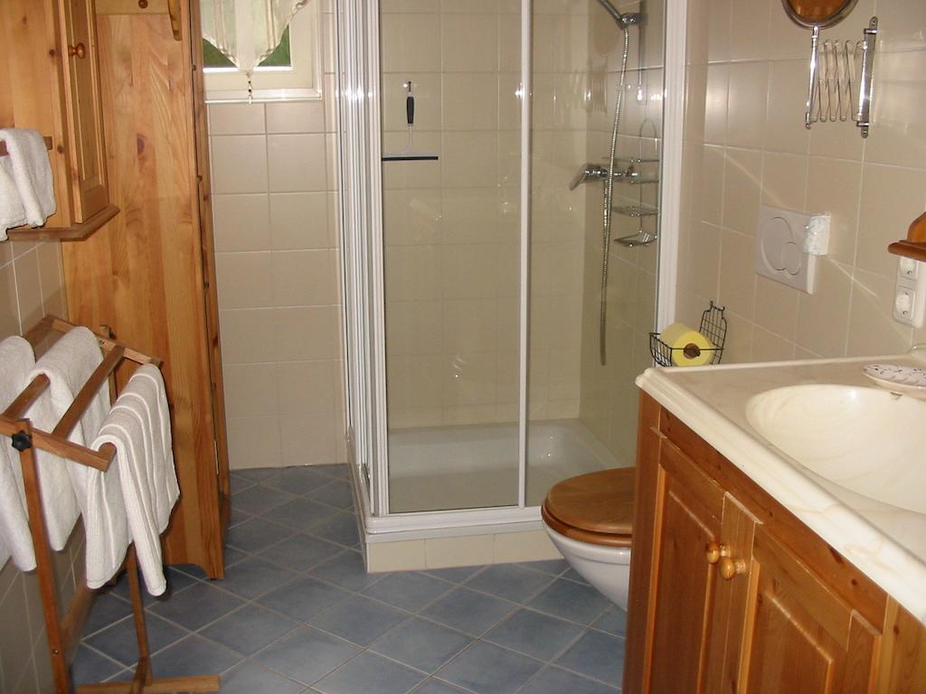 Ferienwohnung Am Pflanzgarten Ebensee Ruang foto