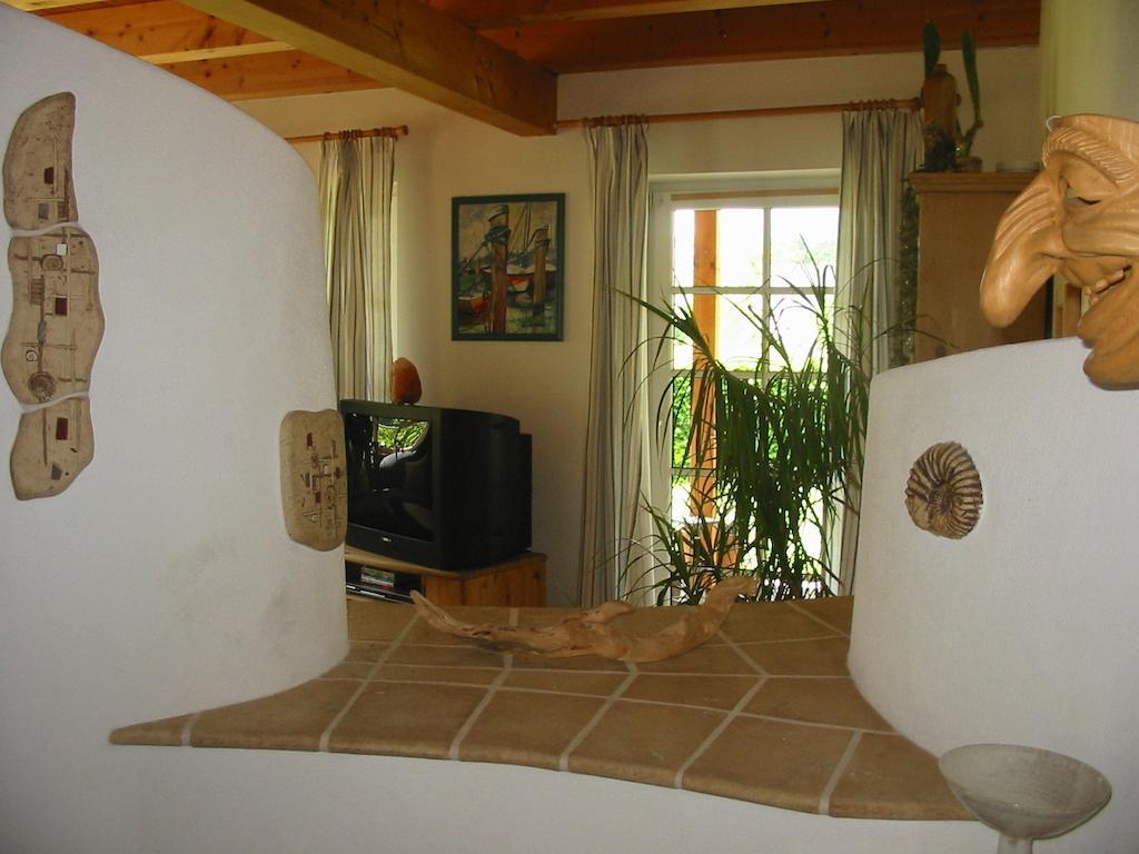 Ferienwohnung Am Pflanzgarten Ebensee Ruang foto